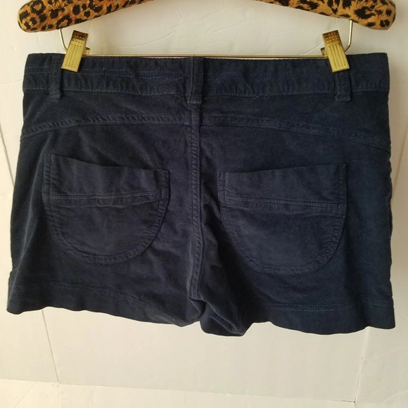 Athleta women's Shorts Size 0 (4 in.inseam - Picture 7 of 9